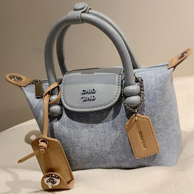 Túi xách Chio Charm xám ghi Canvas